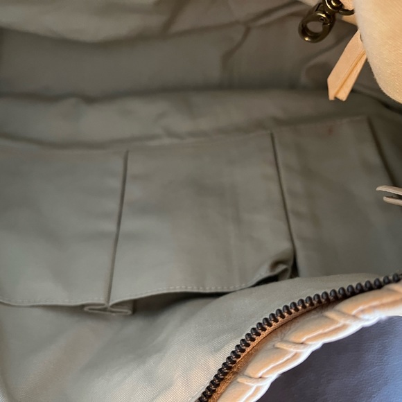 🌟 stunning, Isabella Fiore, full size, Beijing cream, leather purse - Picture 15 of 16